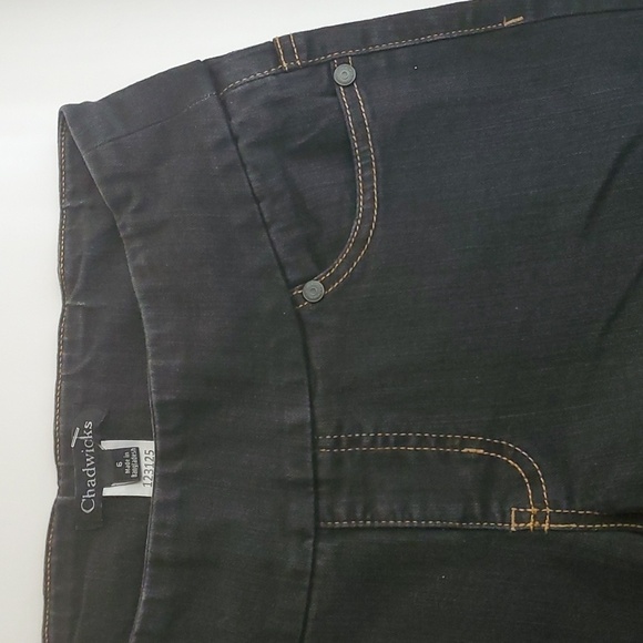 Chadwicks shorts women’s size 6 Bermuda length black demin pull-on elast… - Picture 5 of 16